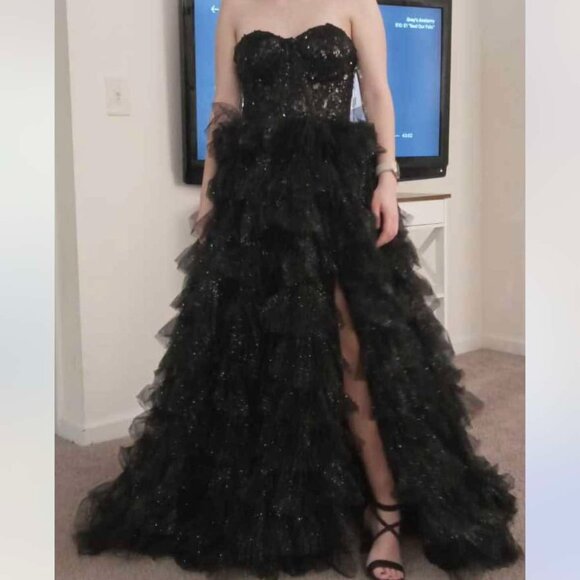 Stacee’s Black Formal Full Prom Gown size 2 - Picture 4 of 8